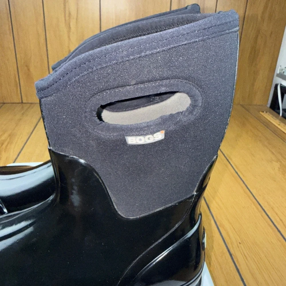 Bogs Classic Mid Handle Black Waterproof Insulated Rain Boots 60156-001 Womens 9